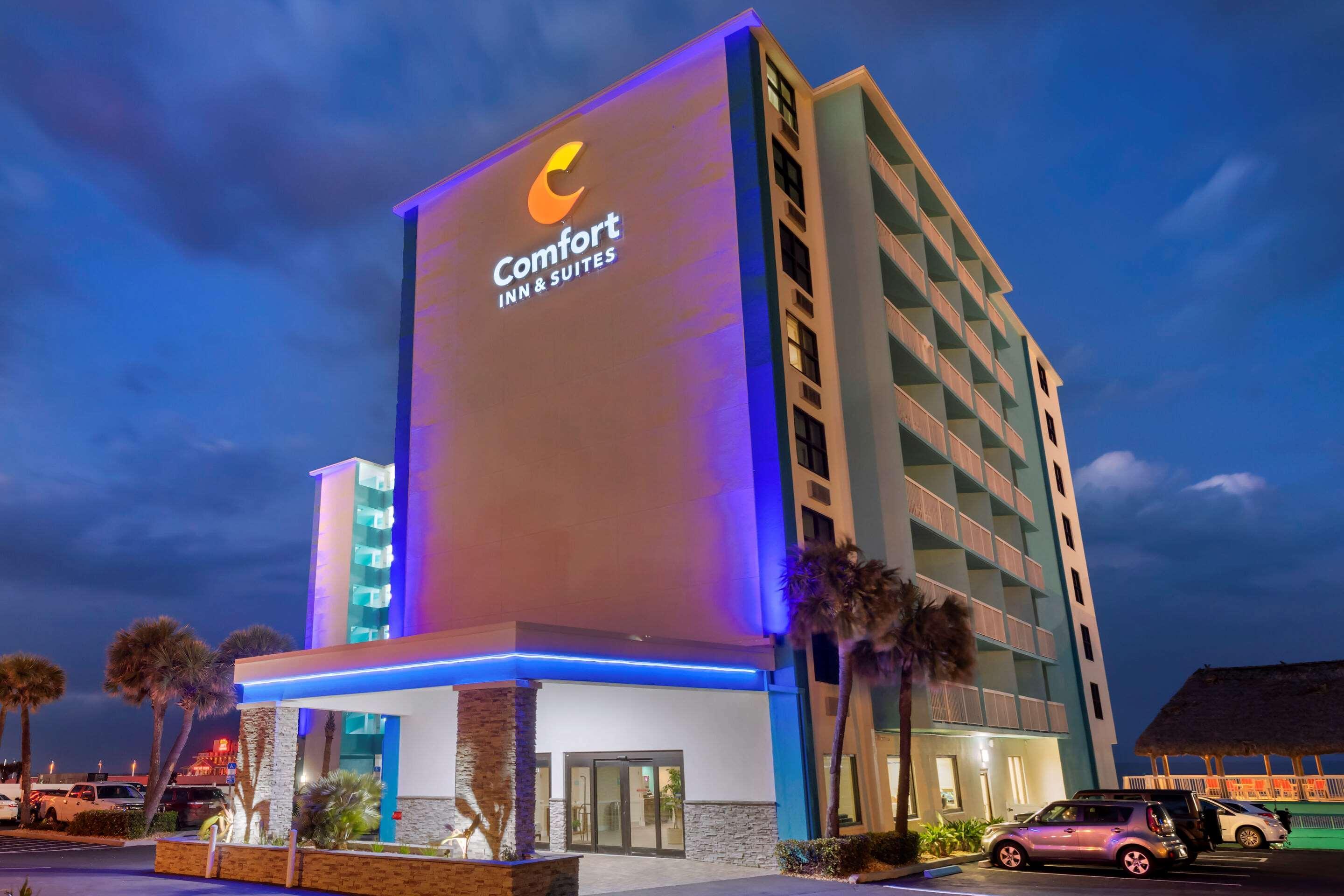 Comfort Inn & Suites Daytona Beach Oceanfront Exterior foto